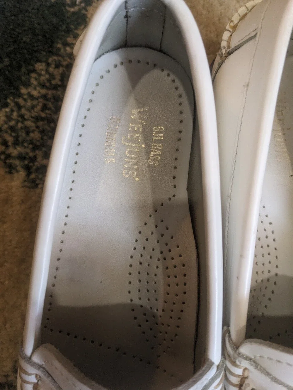 G.H. Bass Weejuns Originals White Leather Lianna Lug Sole Size 6